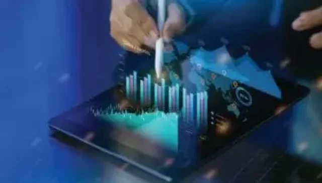 Transforming Fintech Operations with Salesforce Solutions